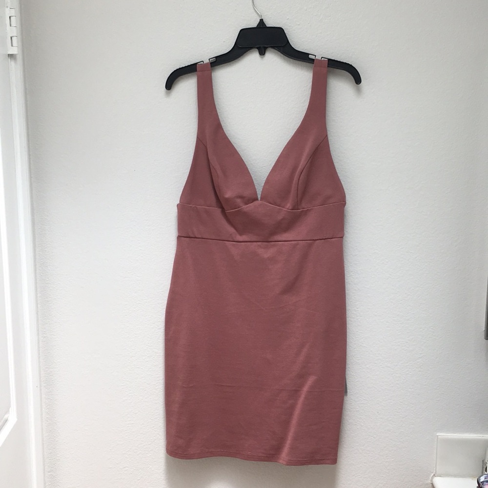 Lulus || Mauve Mini Dress || Size - L